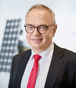 Uwe Scharf , director de la unidad de negocio de Rittal